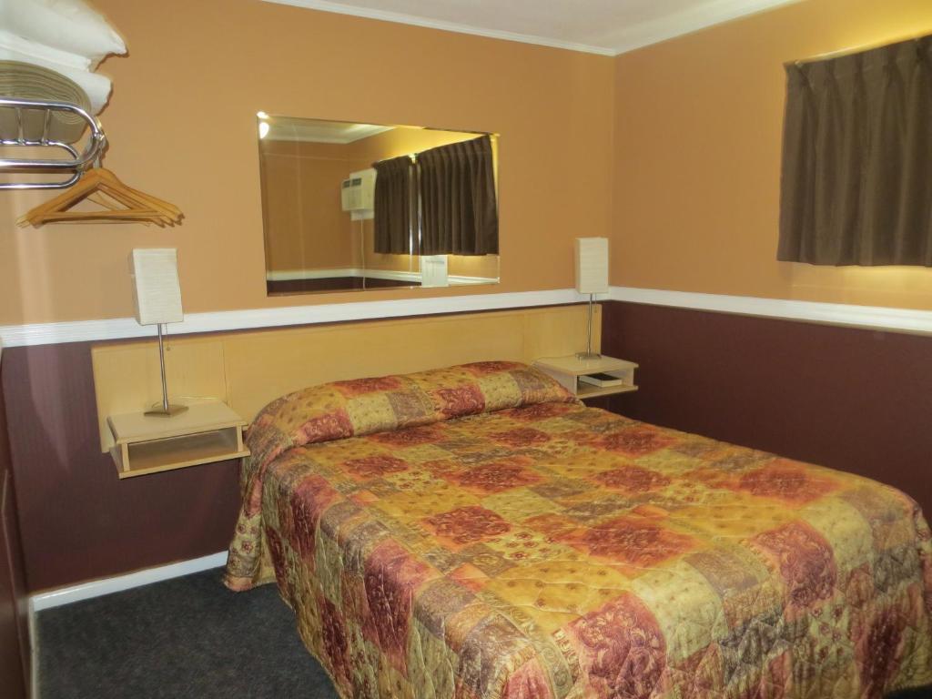הריסון הוט ספרינגס Harrison Village Motel חדר תמונה
