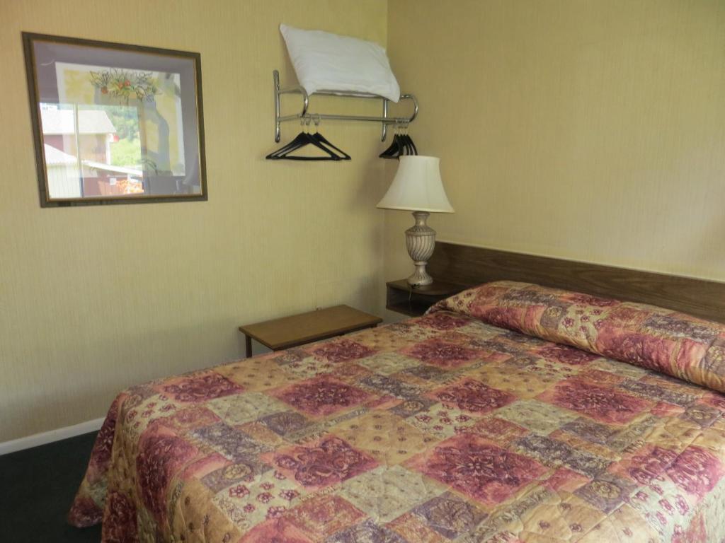 הריסון הוט ספרינגס Harrison Village Motel חדר תמונה